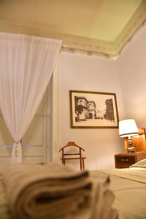 Ripa Garden Room And Suite Салерно Екстериор снимка