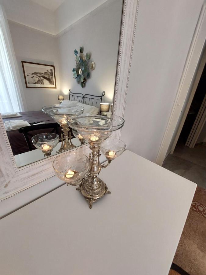 Ripa Garden Room And Suite Салерно Екстериор снимка